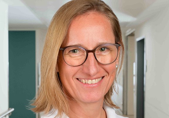 Stellv. ärztliche Direktorin und Chefärztin der Klinik für Urologie und Kinderurologie Dr. med. Silke Riechardt