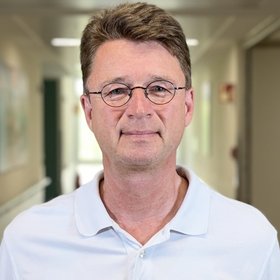 Oberarzt Dr. med. Martin M&uuml;hler